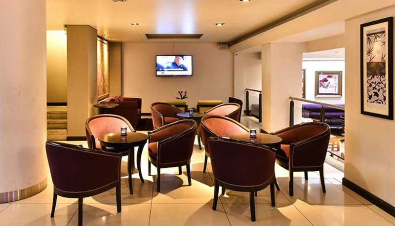 ホール - Crans Montana Hotel