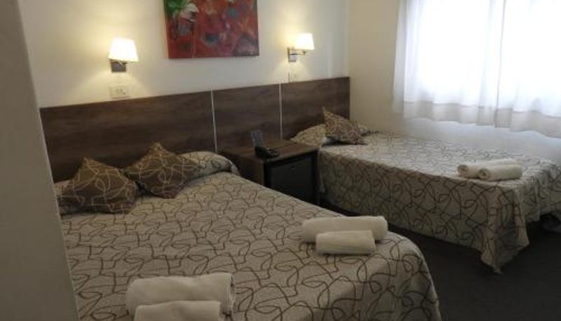 Zimmer - HOTEL ROMA DE TANDIL