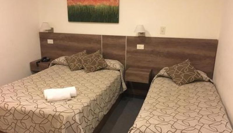 Pokój - HOTEL ROMA DE TANDIL
