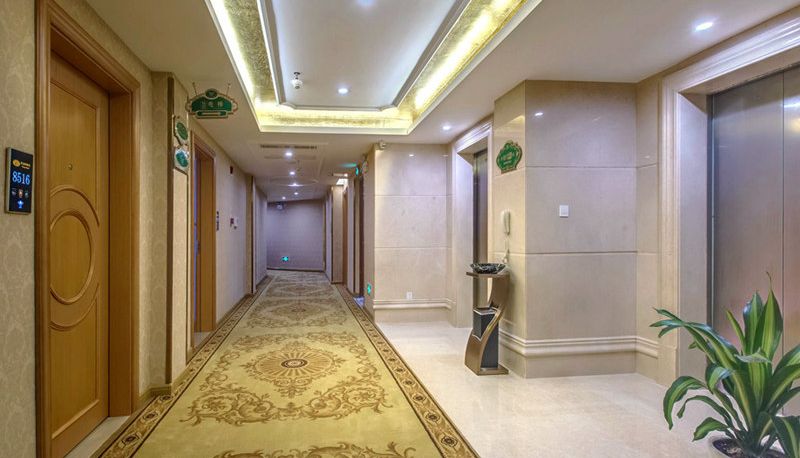 Vista esterna - Guangxi)  Guilin  Airport Road vienna hotel (Rongshan Hotel Guilin Airport Road banyan mountain(Domestic Only)