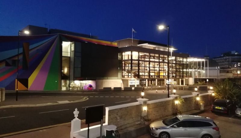 Informacje - OYO Devonshire Park Hotel