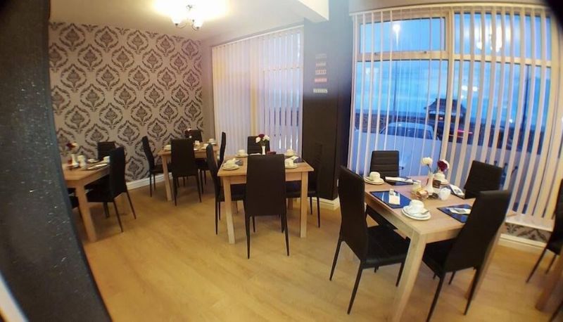 Restoran - Queens Plaza Hotel