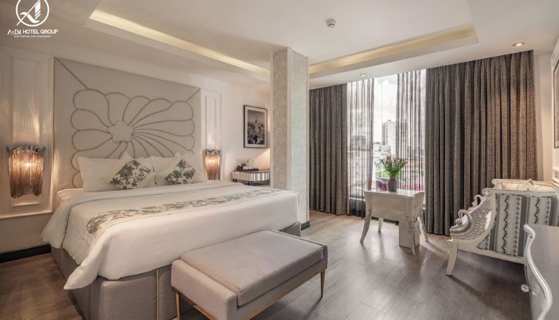 Suite - A&EM Saigon Hotel