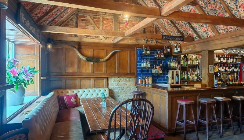 Bilgi - The White Horse Inn