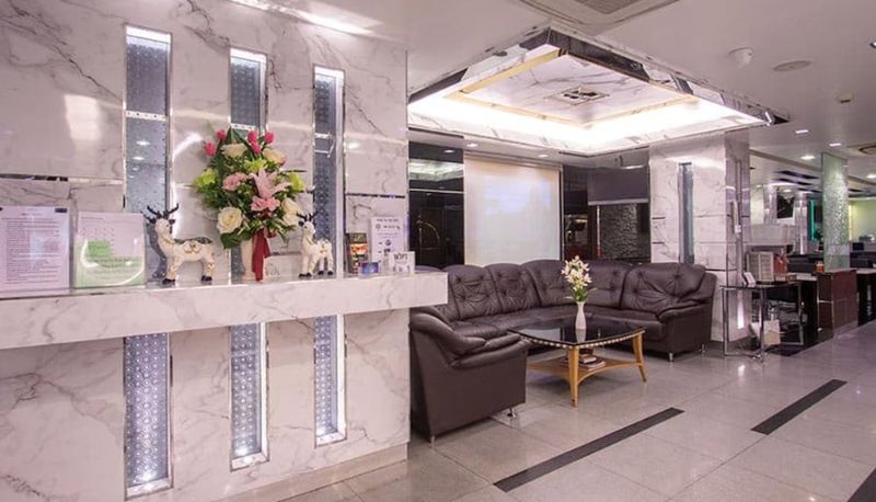 Hall - Gusto Hotel Pratunam