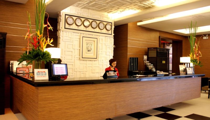 Recepcja - Manila Grand Opera Hotel