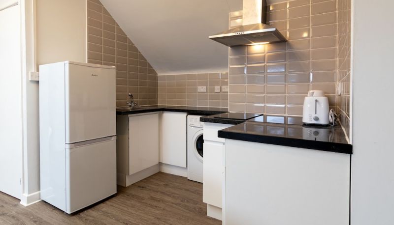 Daire - Shelford Lodge