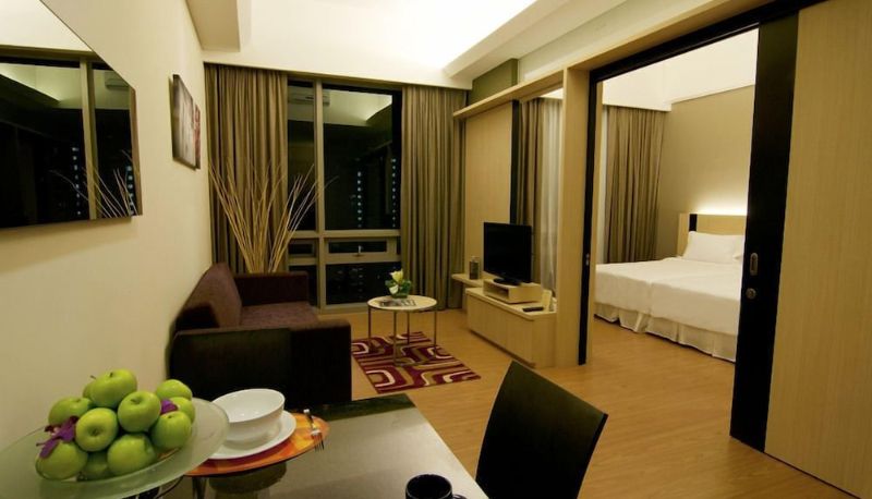 Info - Golden Suites Hotel