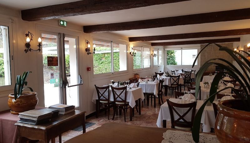 Restauracja - Hôtel Restaurant Le Lachens