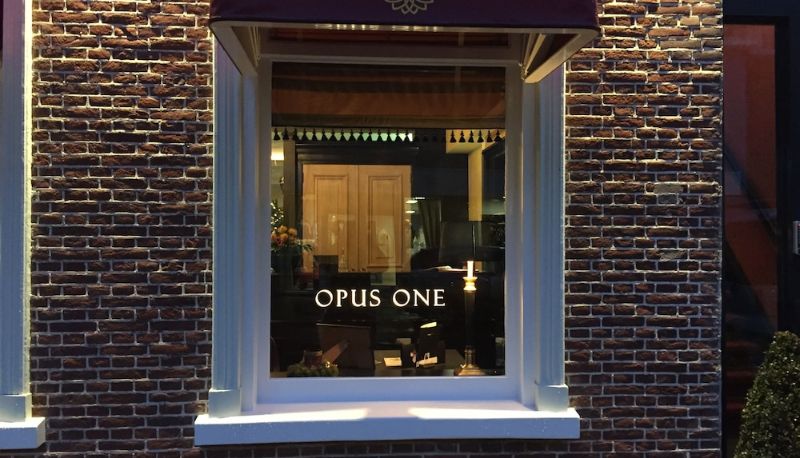 Info - Boutique Hotel Opus One