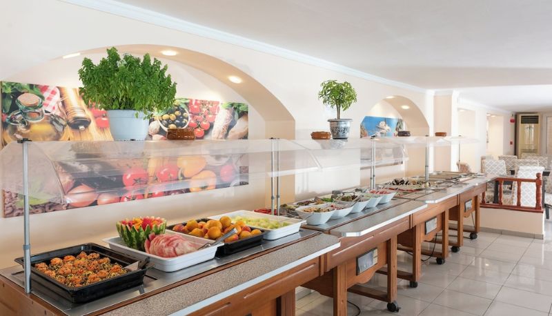 Restaurant - Corfu Maris Hotel