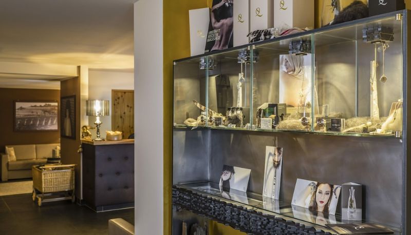 Sala - Hotel Arvina