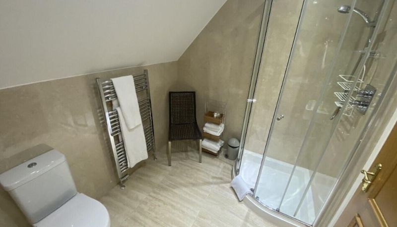 Camera per famiglia - A Room in the Country