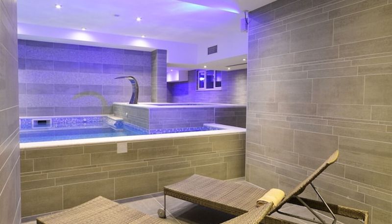 Piscina - Aparthotel Miramare