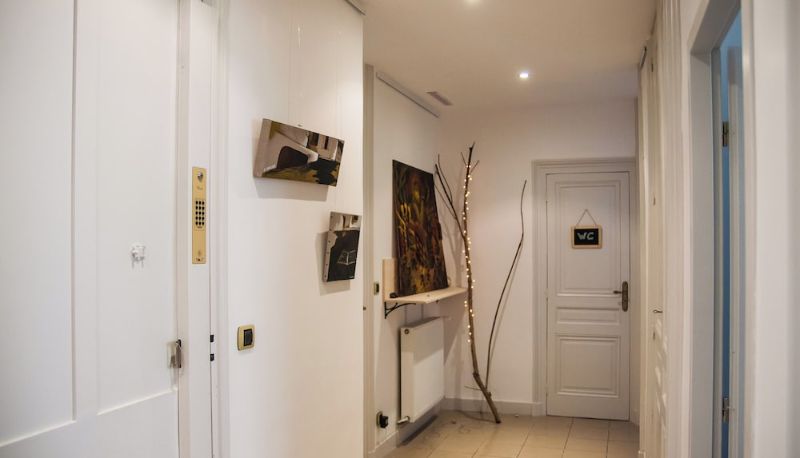 Hall - Félix dOrt