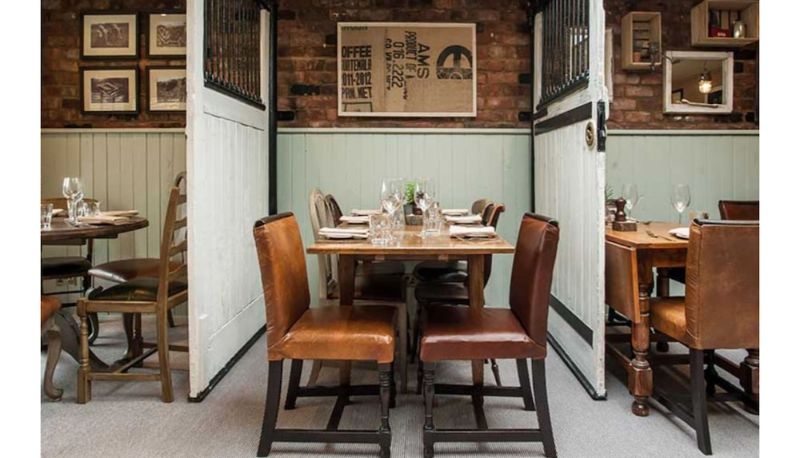 Restaurant - The Bunk Inn