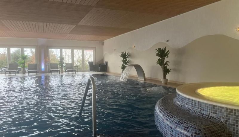 Piscina - Fröjel Resort & Spa