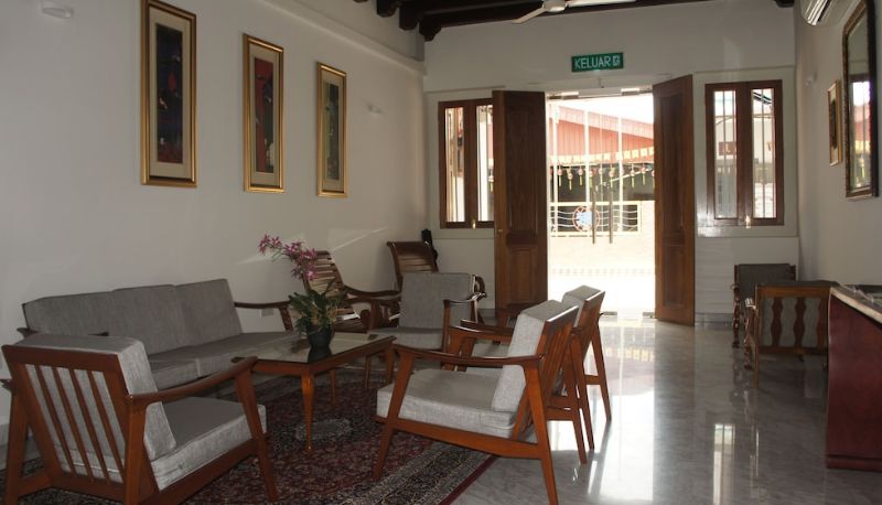 Salón - Heeren Straits Hotel