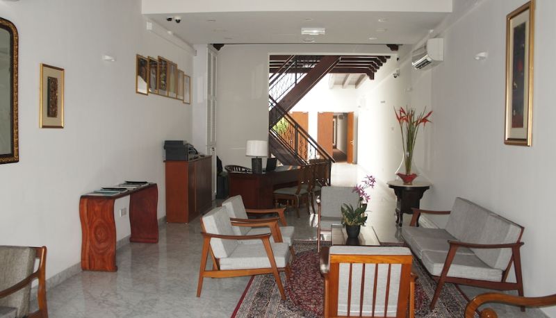 Salón - Heeren Straits Hotel