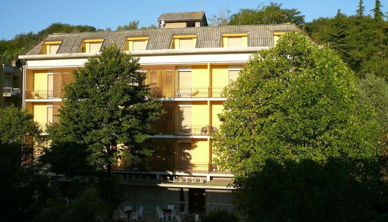 Area esterna dell'hotel - Albergo Ariston