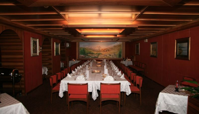 Ristorante - Hotel Emet