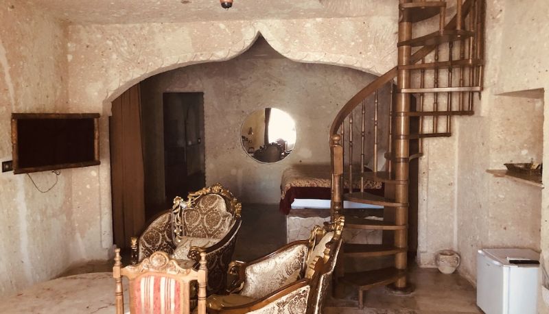 Información - Oread Cave Suites