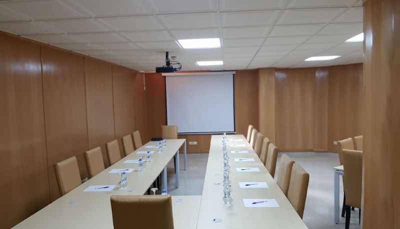 Sala de reuniones - Hôtel Rania Belmadina
