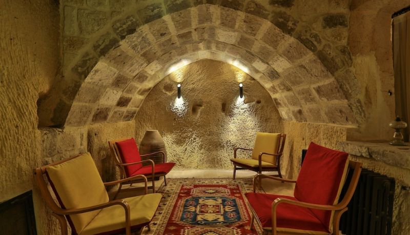 Sala - Acropolis Cave Suite