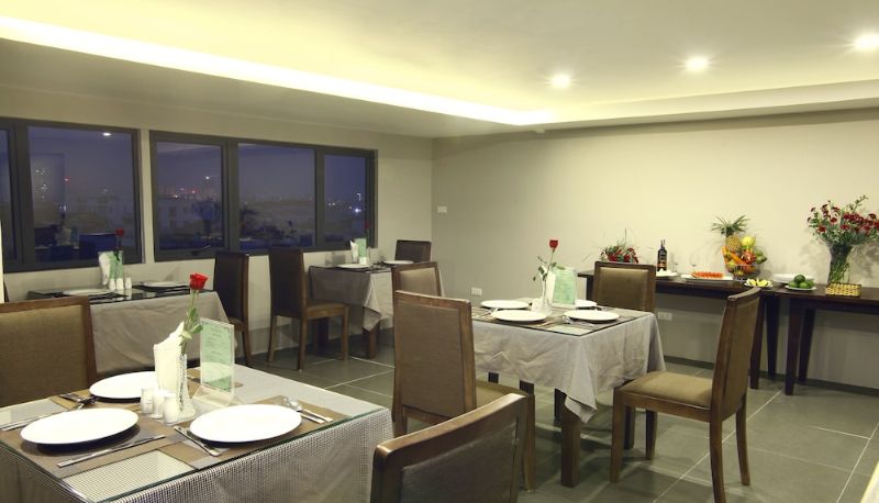 Restaurant - Blue Pearl West Hotel
