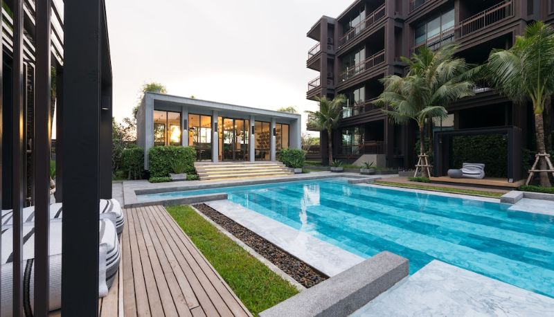 Havuz - Saturdays Residence by Brown Starling