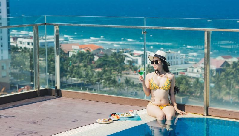 Piscina - Adaline Hotel & Suite