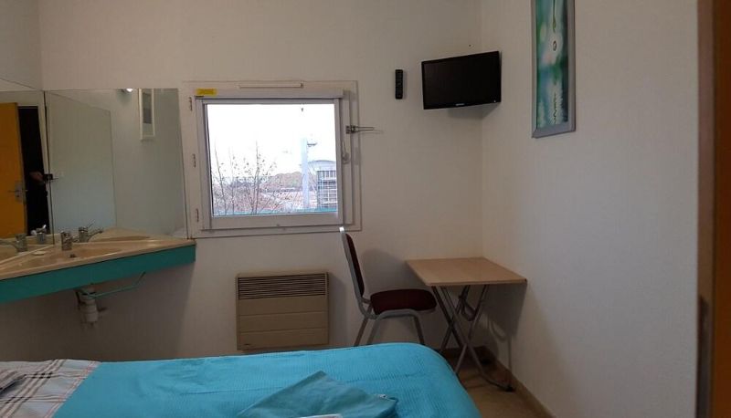 Triple room - Hôtel Holiday
