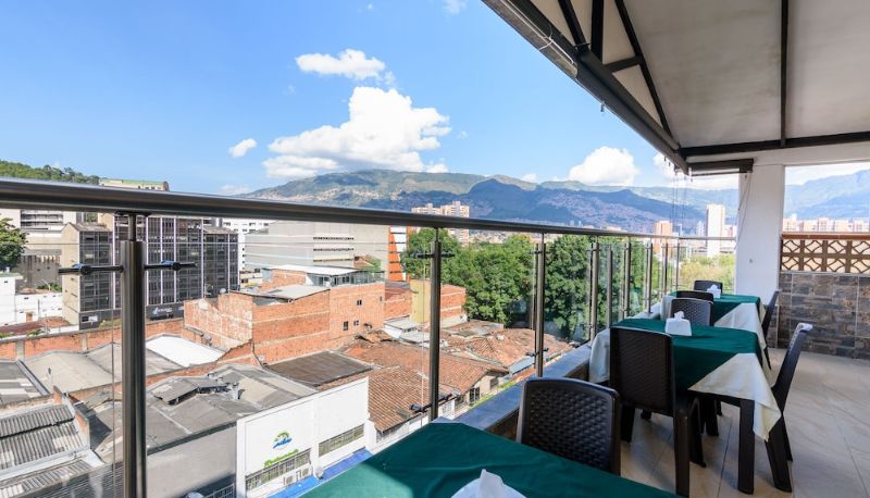 Breakfast room - Hotel Med Estadio
