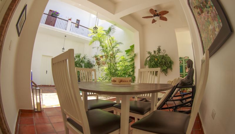 Restaurante - Colonial 154 H Boutique