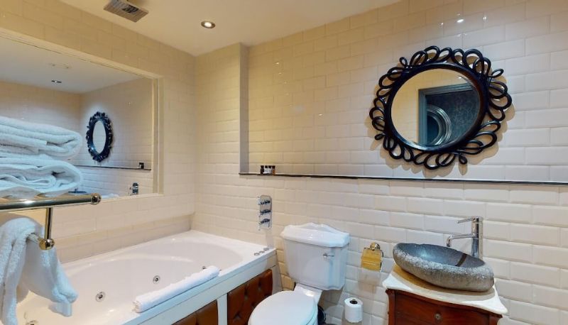Suite - The Coal Exchange Hotel