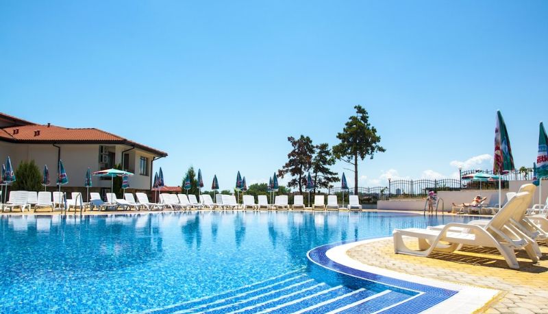 Piscina - Festa Gardenia Hills
