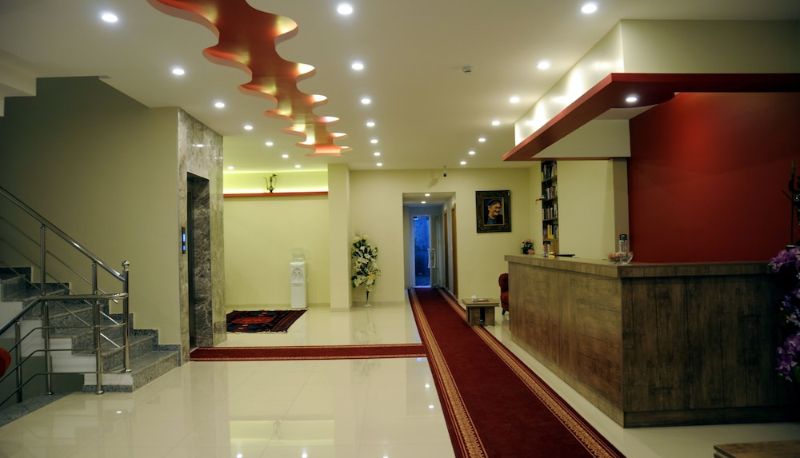 Reception - Tehran Boutique Hotel