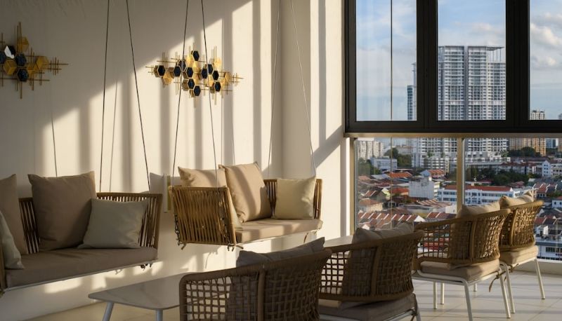 プール - The Granite Luxury Hotel Penang