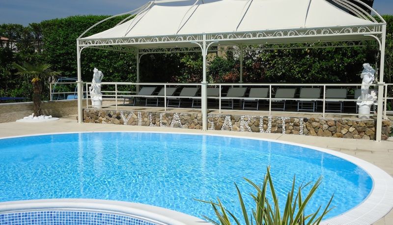 Basen - Villa Garuti