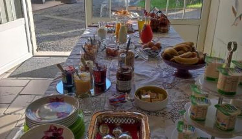 Sala śniadaniowa w restauracji - La Poignardière