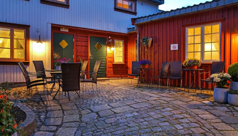 Bahçe - Gamlebyen Hotell - Fredrikstad