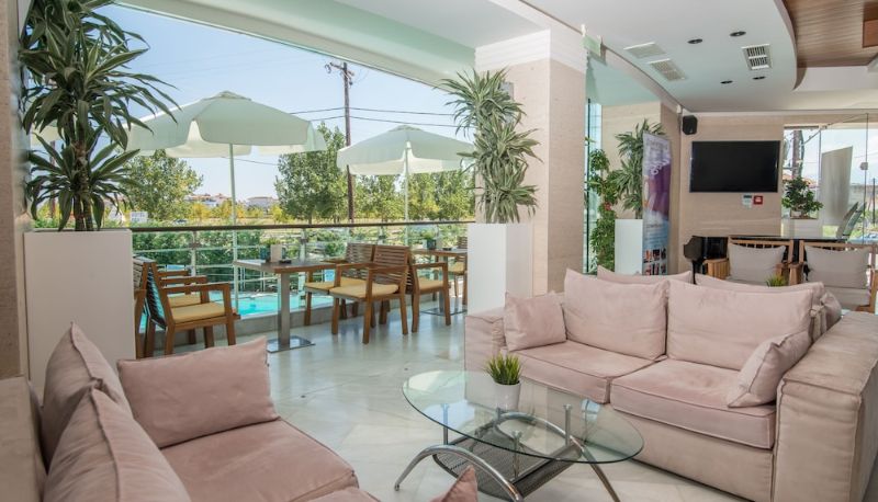 Salón - Cosmopolitan Hotel by GHH