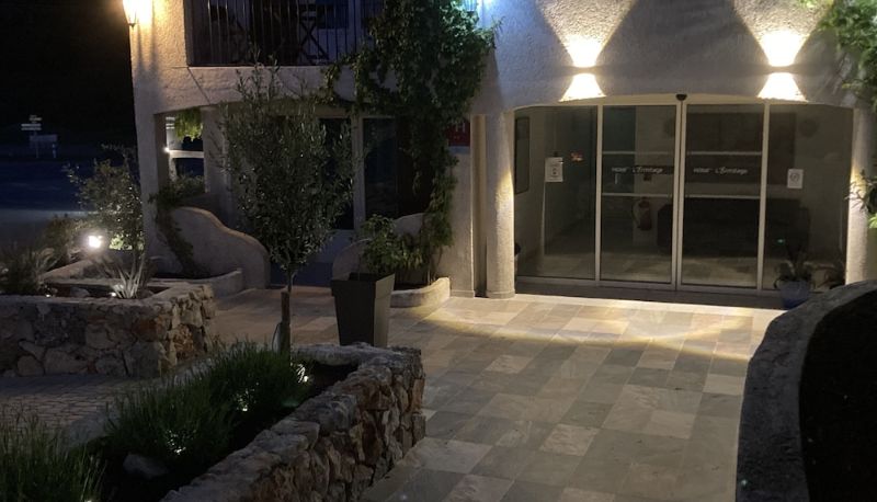 Info - Hôtel Restaurant L'Ermitage