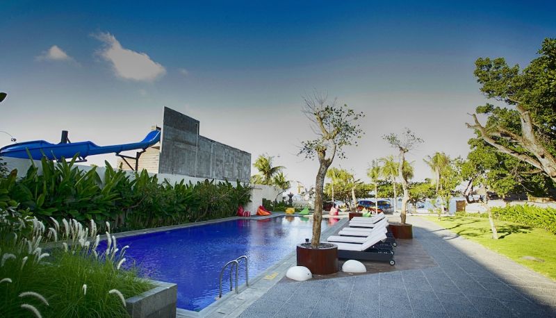 Basen - Benoa Sea Suites and Villas