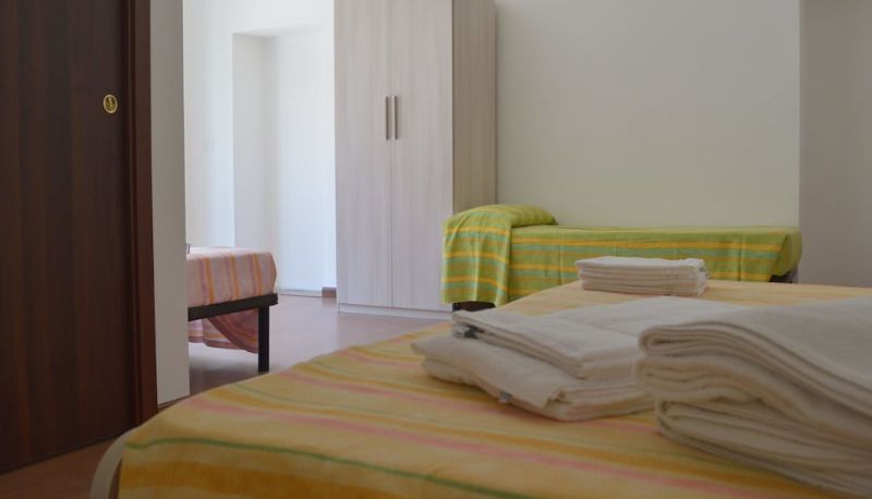 Dreibettzimmer - B&B Scalea Rooms