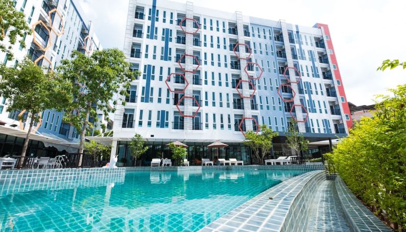 Pool - P Plus Hotel