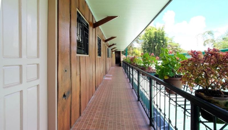 Area esterna dell'hotel - ZEN Rooms Mountain Lodge Baguio
