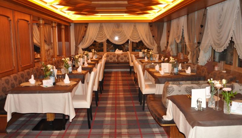 Restaurant - Hotel Meida