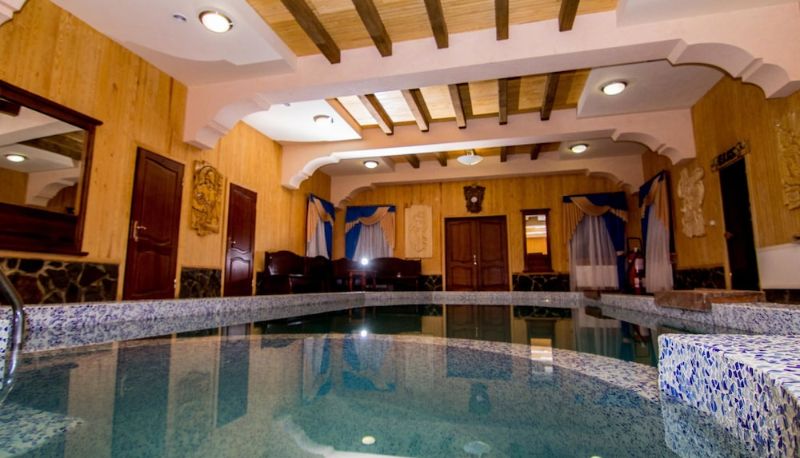 Piscina - Hotel and restaurant complex Skolmo