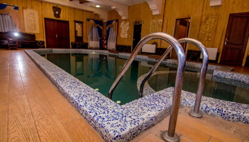 Piscina - Hotel and restaurant complex Skolmo